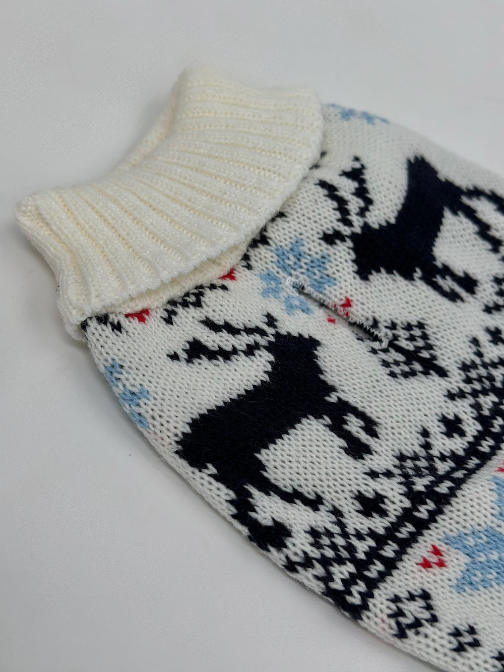 Limited Julesweater m. snoråbning Hvid
